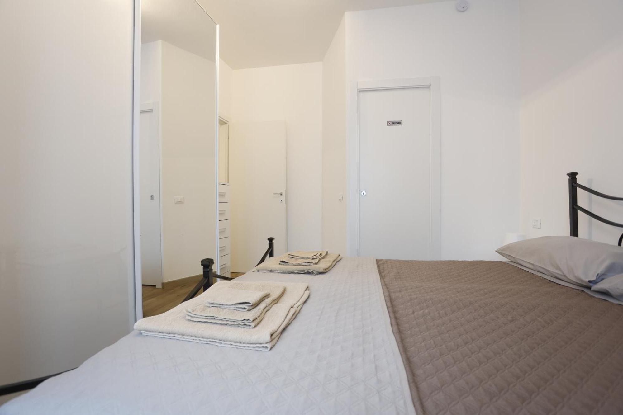 Ferienwohnung Marina House - Iulm Navigli San Paolo Mailand Exterior foto